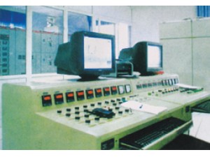 本系統(tǒng)是專(zhuān)為加氣混凝土、蒸壓粉煤灰磚及灰沙磚生產(chǎn)企業(yè)設(shè)計(jì)研究的自動(dòng)控制系統(tǒng)，其操作簡(jiǎn)單，界面友好，智能化程度高且性能穩(wěn)定可靠