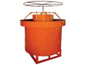 磁力脫泥槽是在重力、磁力和上升水流力的作用下，使磁性礦粒和非磁性礦粒(礦泥)分離的磁選設(shè)備，主要應(yīng)用于選礦等行業(yè)的精選。